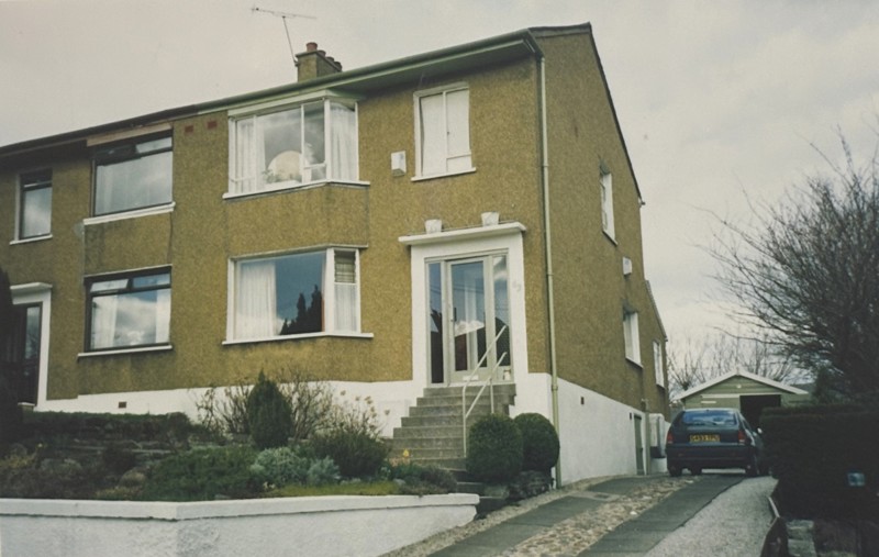62 Farne Drive, Simshill Glasgow, 1994. Courtesy Of Respondent Noreen Mclaughlin image