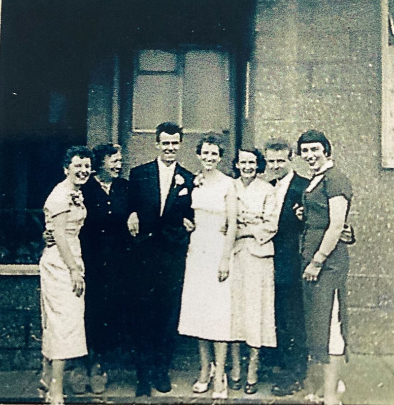 Agnes Mcgarill, Mary Mcculloch, Bill Mcgarill Groom, Ella Mcculloch Mcgarill Bride, Annie Mcgarill, Alex Mcgarill, And Jan Mcculloch. Barlanark Rd. Courtesy Of Annette Mcgarill image