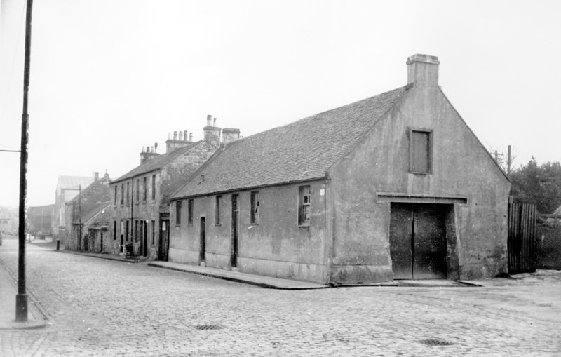 Cogan St., Pollokshaws, 1956. See The Cobbled Street image